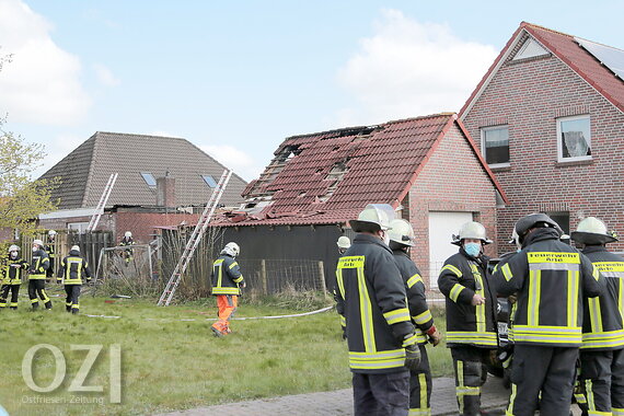 Feuer In Grossheide Beschadigt Schuppen Und Garage Ostfriesen Zeitung